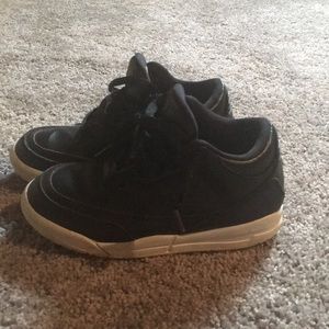 Little Boys Jordan’s size 1